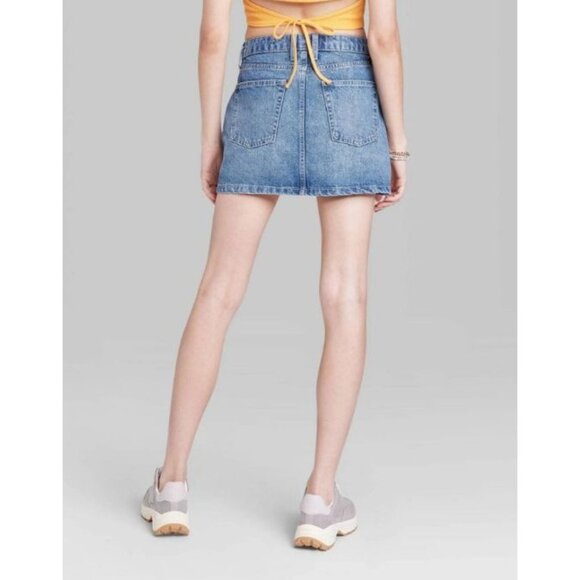 Wild Fable Women's Low-Rise Denim Mini Skirt Medium Wash Patches 10 - Picture 3 of 6